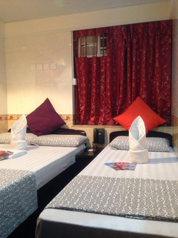 Marrigold Hostel Hong Kong Room photo